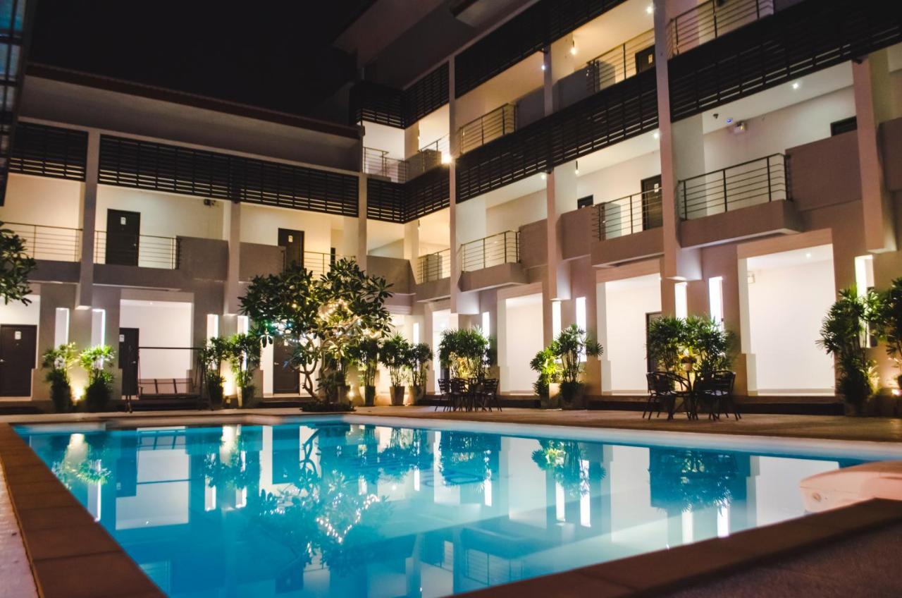 Bualinn Resort Nong Khai Exterior photo